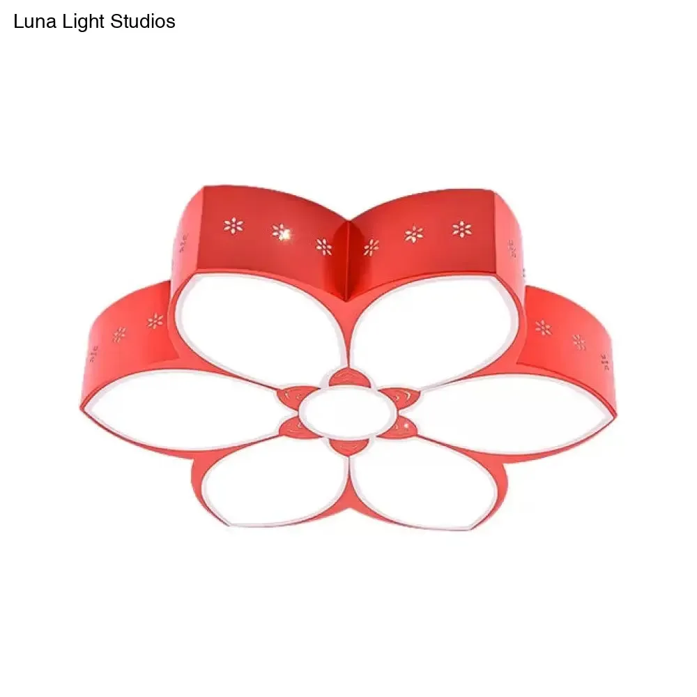 18"/23.5" Etched Blossom LED Flush Mount Ceiling Light in Vibrant Red/Yellow/Green