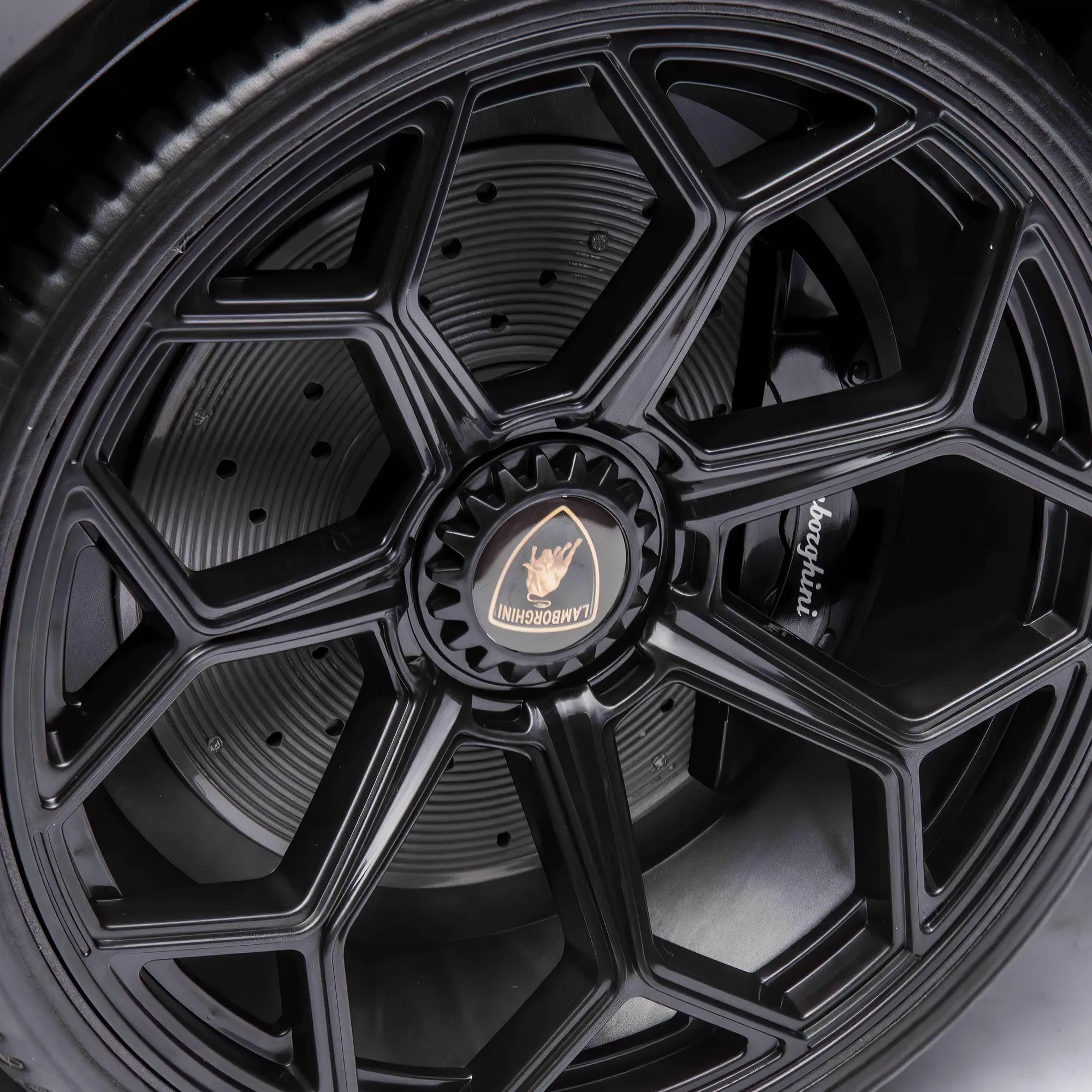 24v Lamborghini SVJ Drift