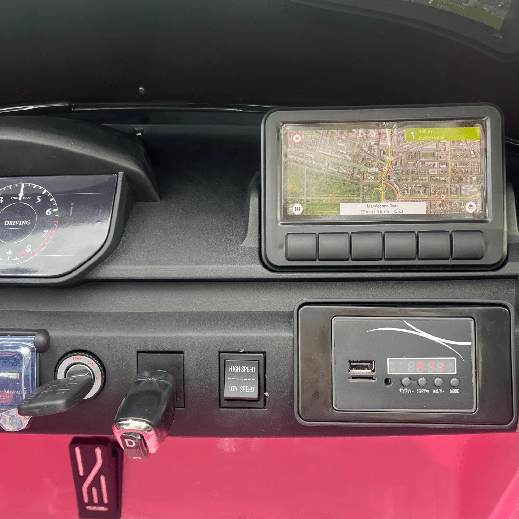 24V Licensed Range Rover Vogue