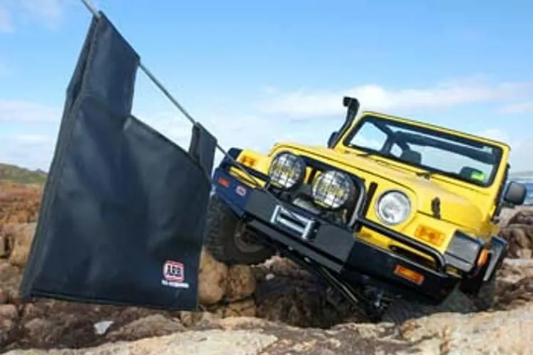 ARB 3450070 Jeep Wrangler YJ & TJ 1997-2006 Deluxe Front Bumper Winch Ready with Grille Guard, Black Powder Coat Finish