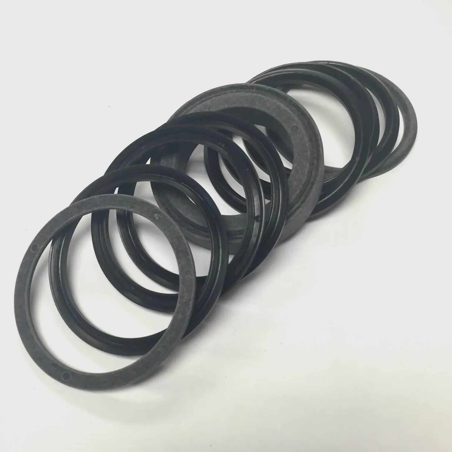 Case 310G Dozer Angling Cylinder w/ Snap In Wiper and 1-1/2" Rod - Bore Seal Kit