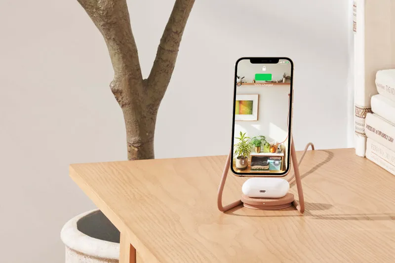 Courant Mag 2 Essentials Wireless Magsafe Charging Pad