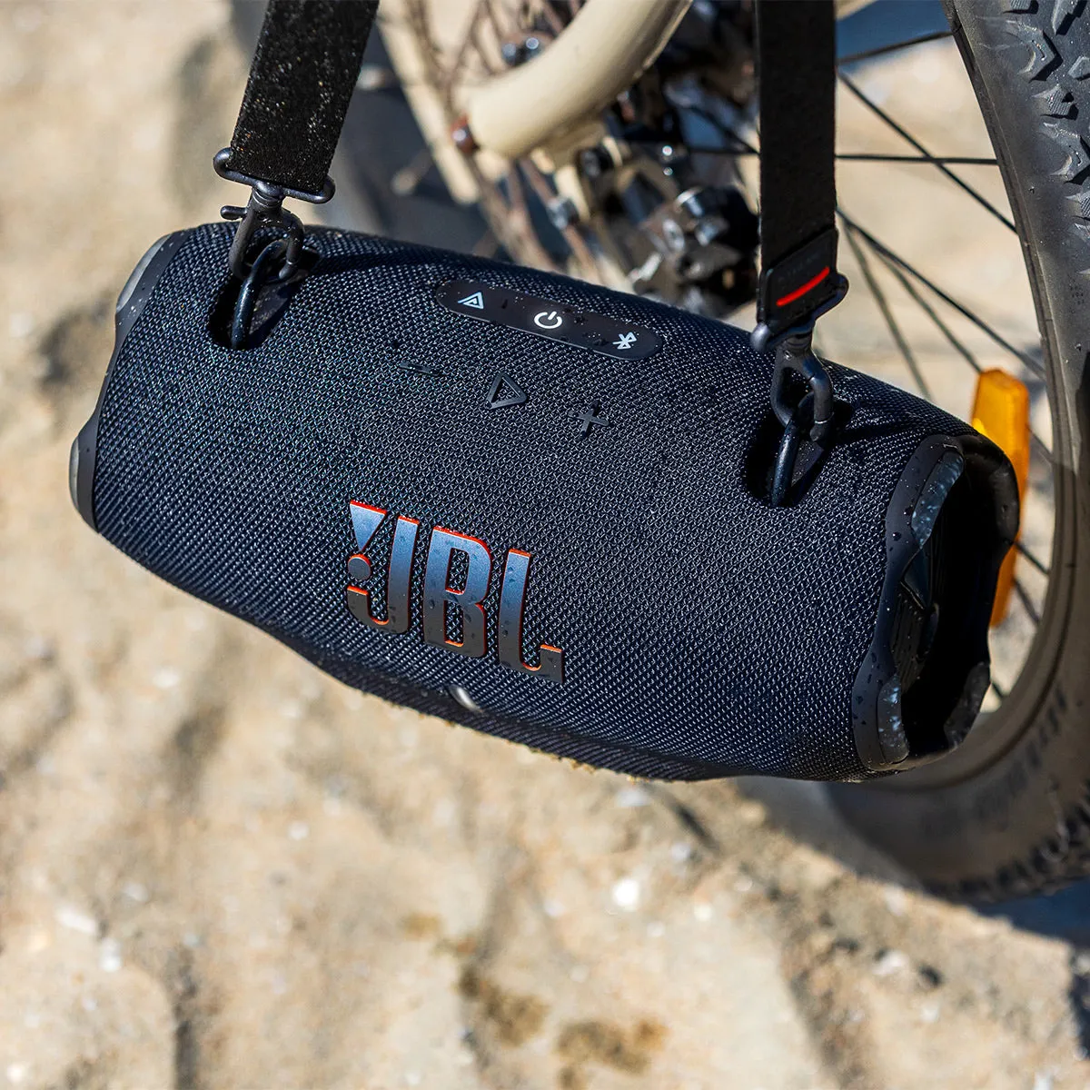 JBL Xtreme 4 Bluetooth Speaker with gSport Silicone Sleeve (Black)