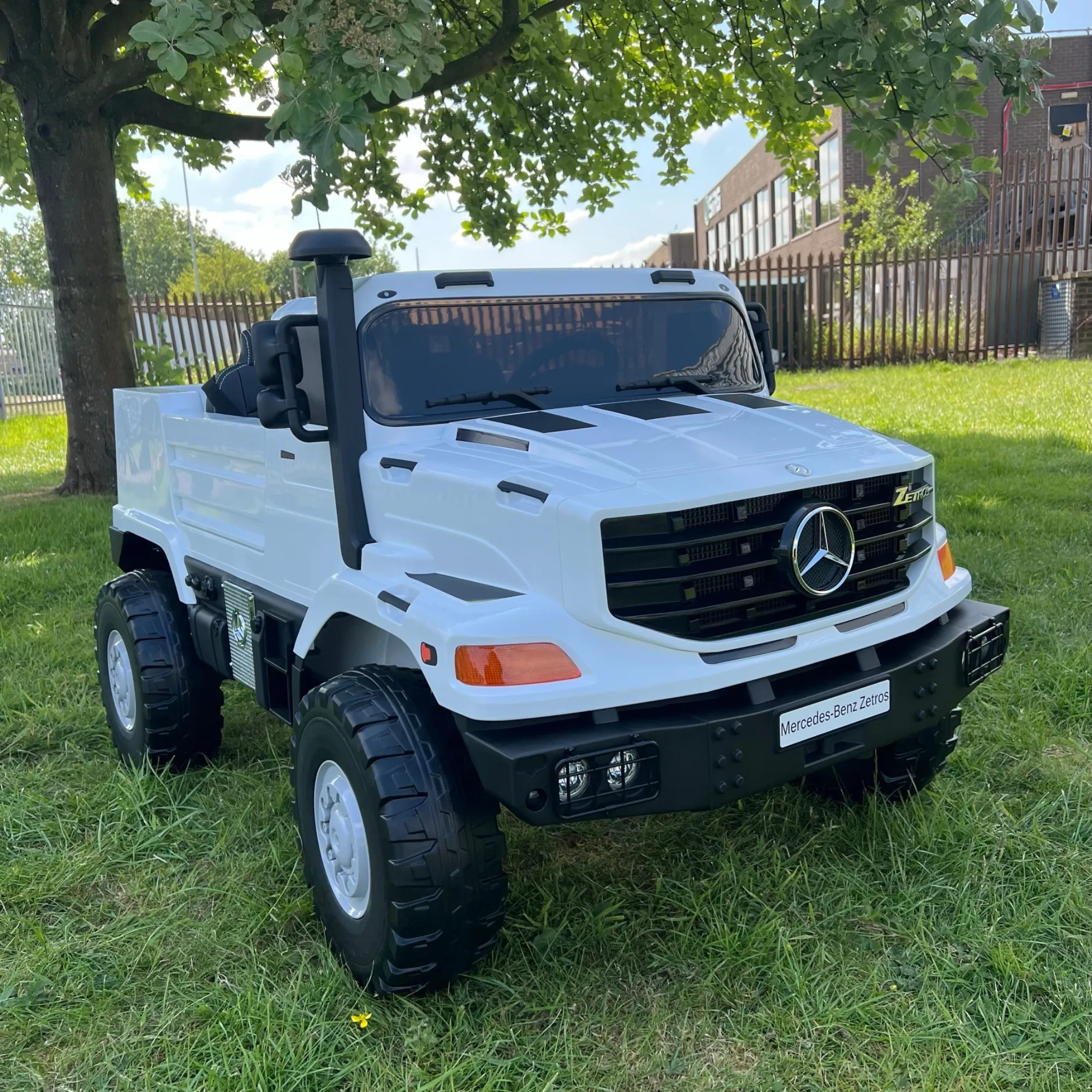 Mercedes Zetros Truck