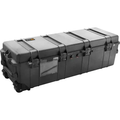 Pelican 1740 Transport Case with Foam (Black)