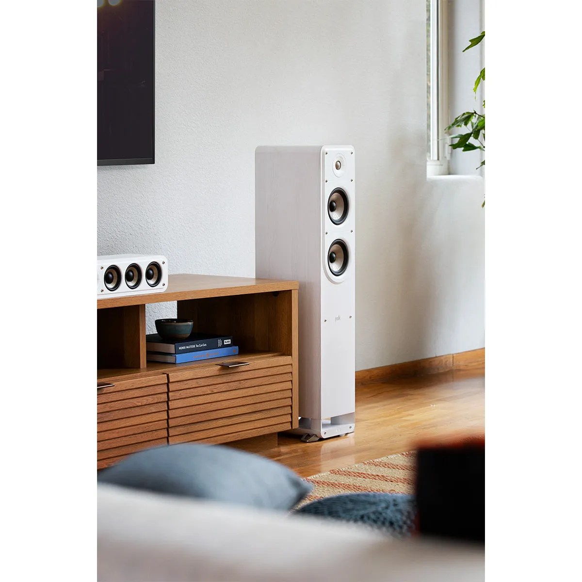 Polk Audio Signature Elite ES55 Hi-Fi Home Theater Floorstanding Speaker - Each (White)