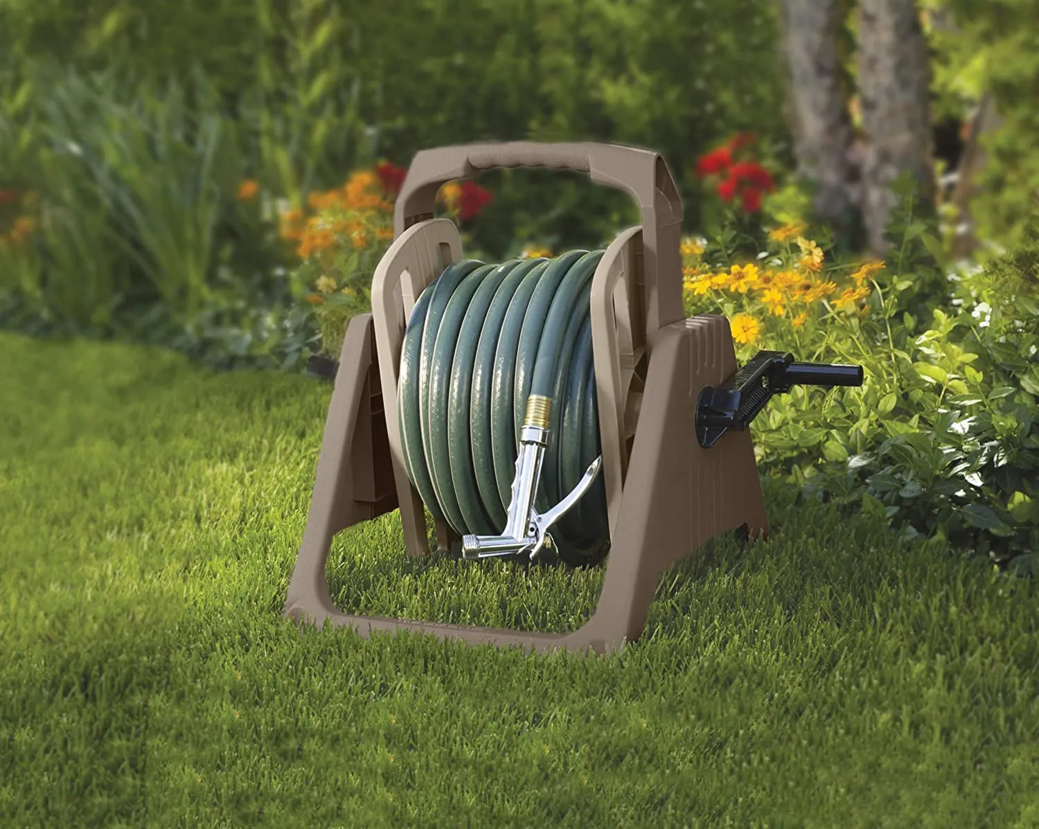 Suncast TSA100M Hose-Handler Fully Assembled Garden Hose Tote Reel, 100'
